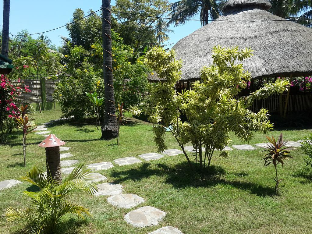 Oasi Bungalows Gili Islands Exterior photo