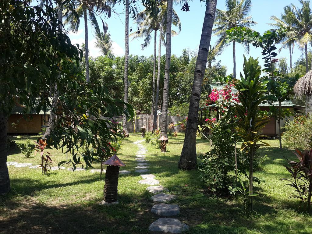 Oasi Bungalows Gili Islands Exterior photo