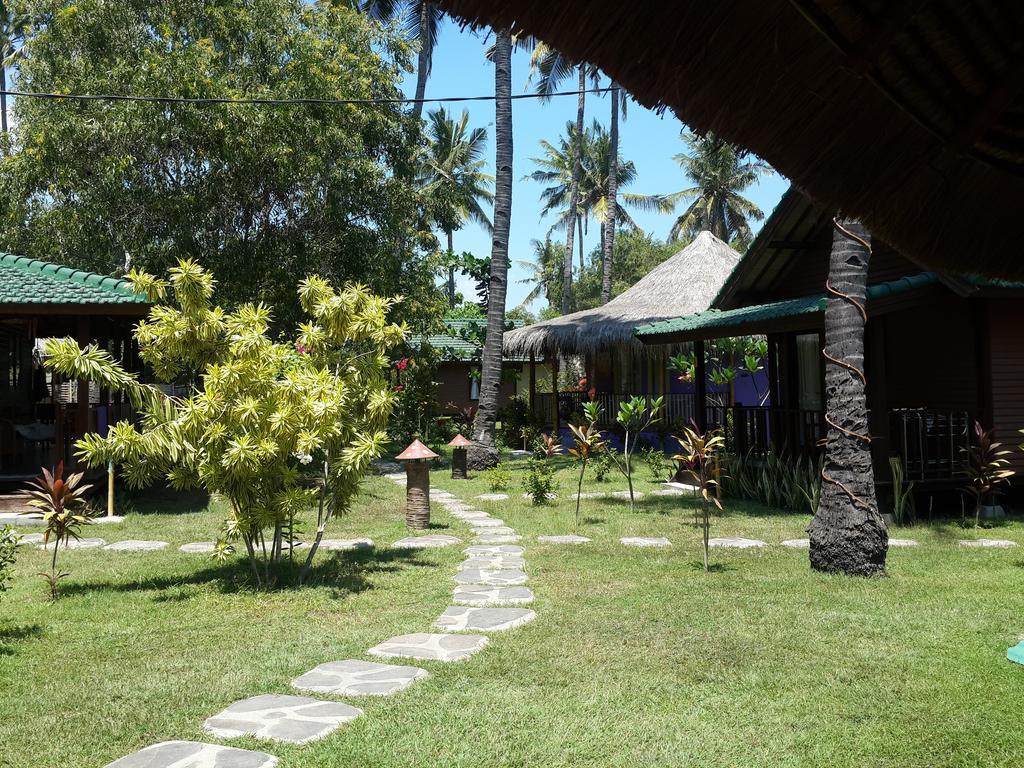 Oasi Bungalows Gili Islands Exterior photo