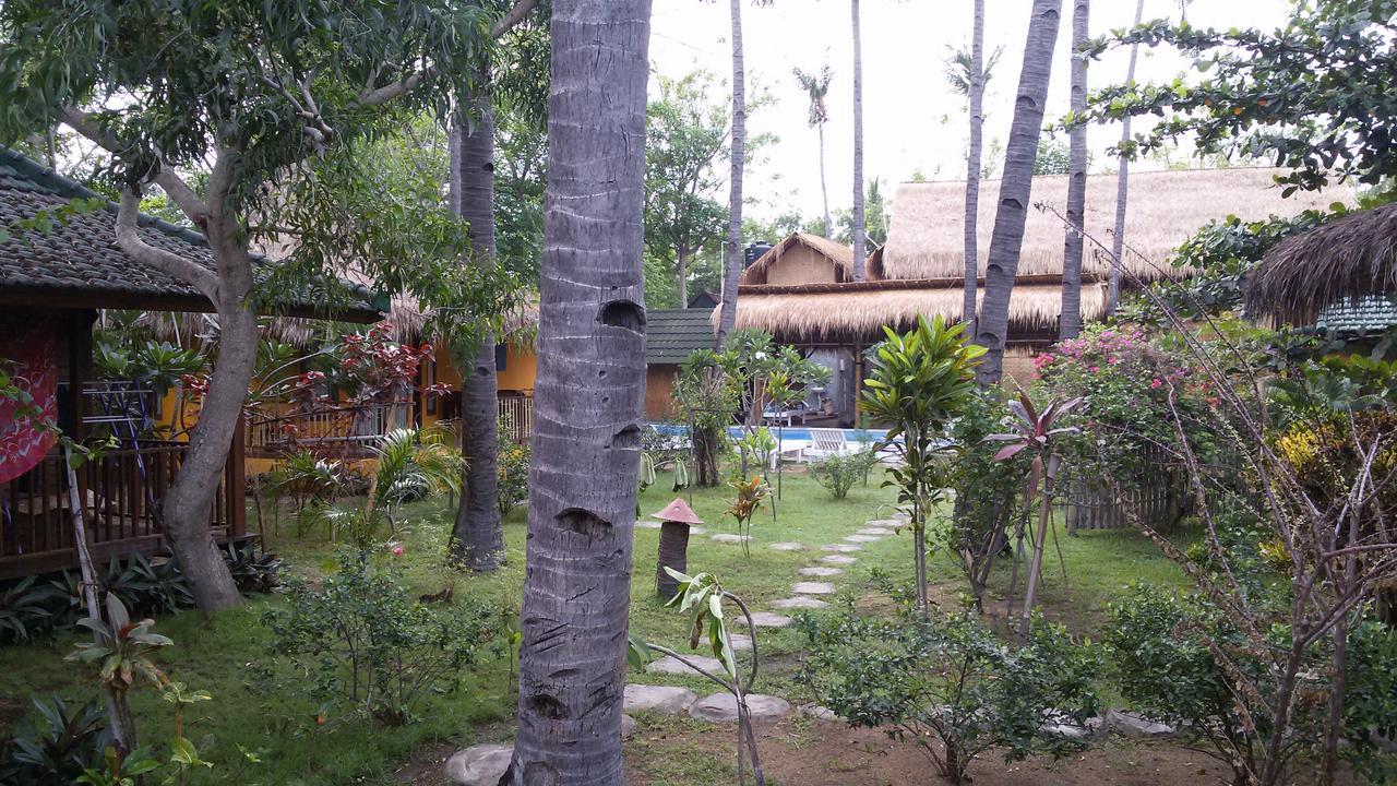Oasi Bungalows Gili Islands Exterior photo